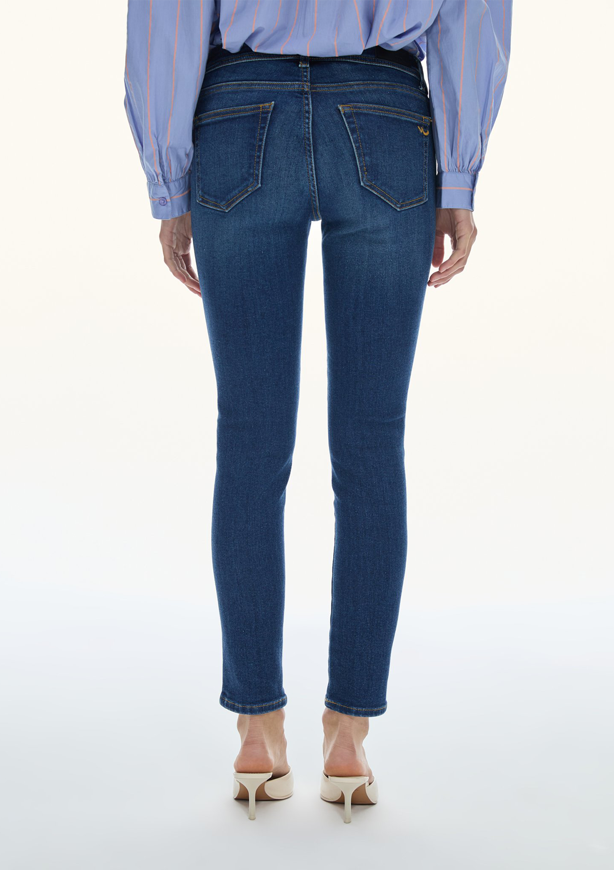 Alessia Divina Low Rise Skinny Jean