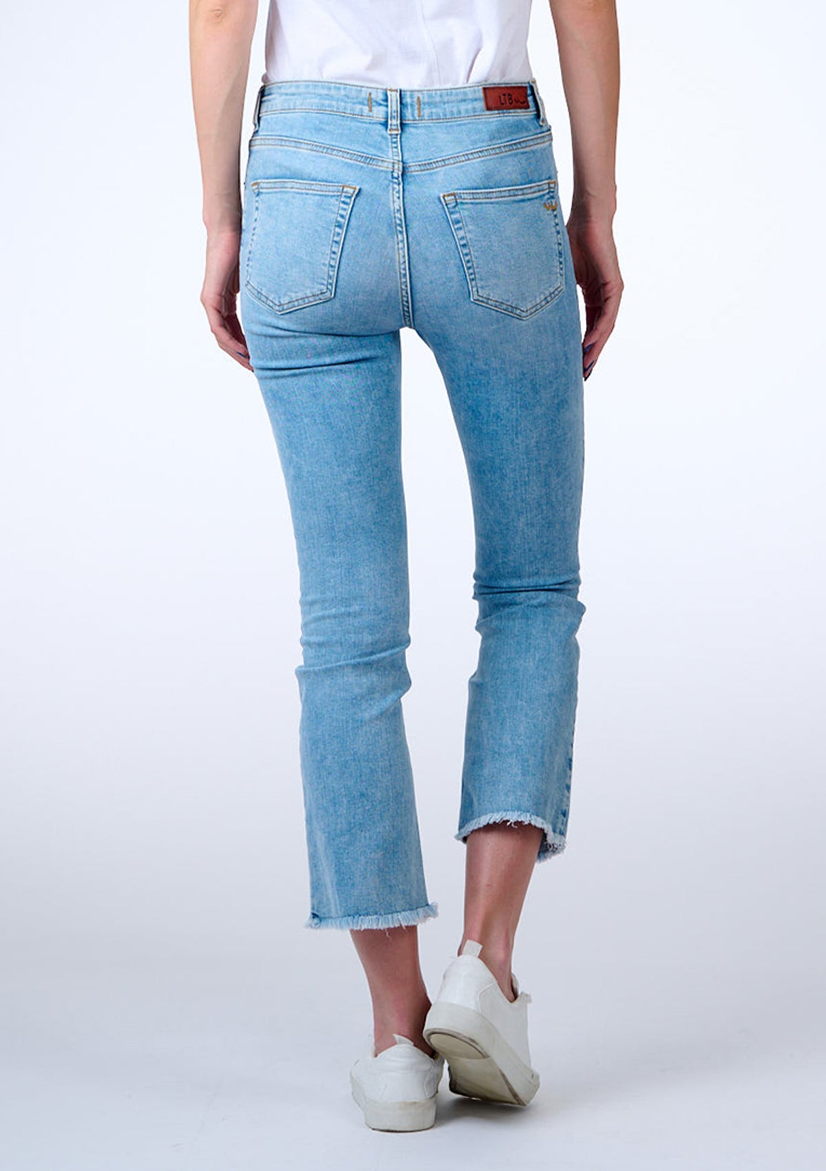 Lynda Ennio High Rise Crop Jean