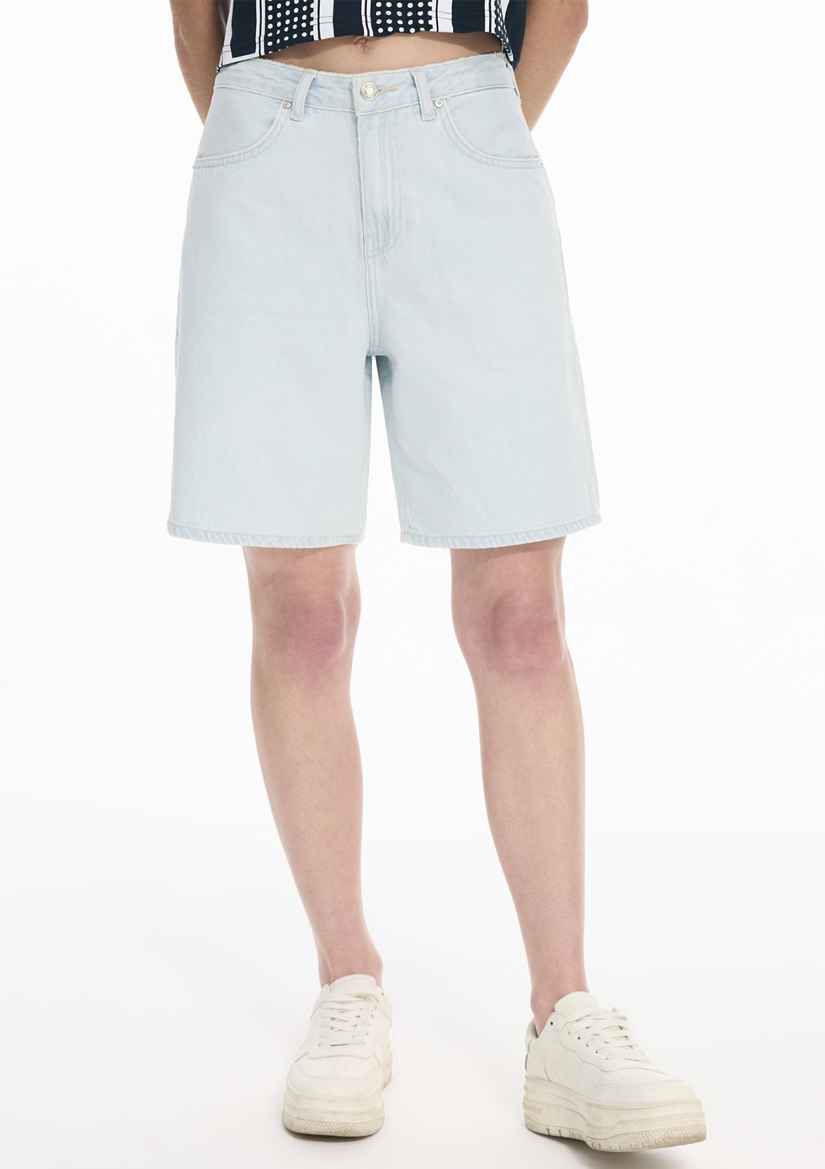 Lores Nia High Rise Denim Short