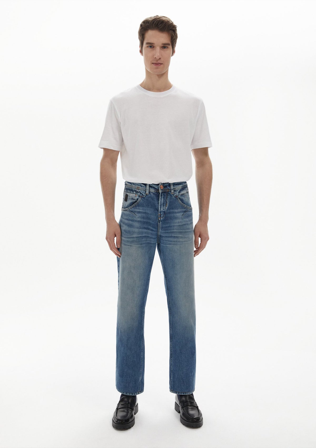 Mariano Saul Mid Rise Relaxed Jean