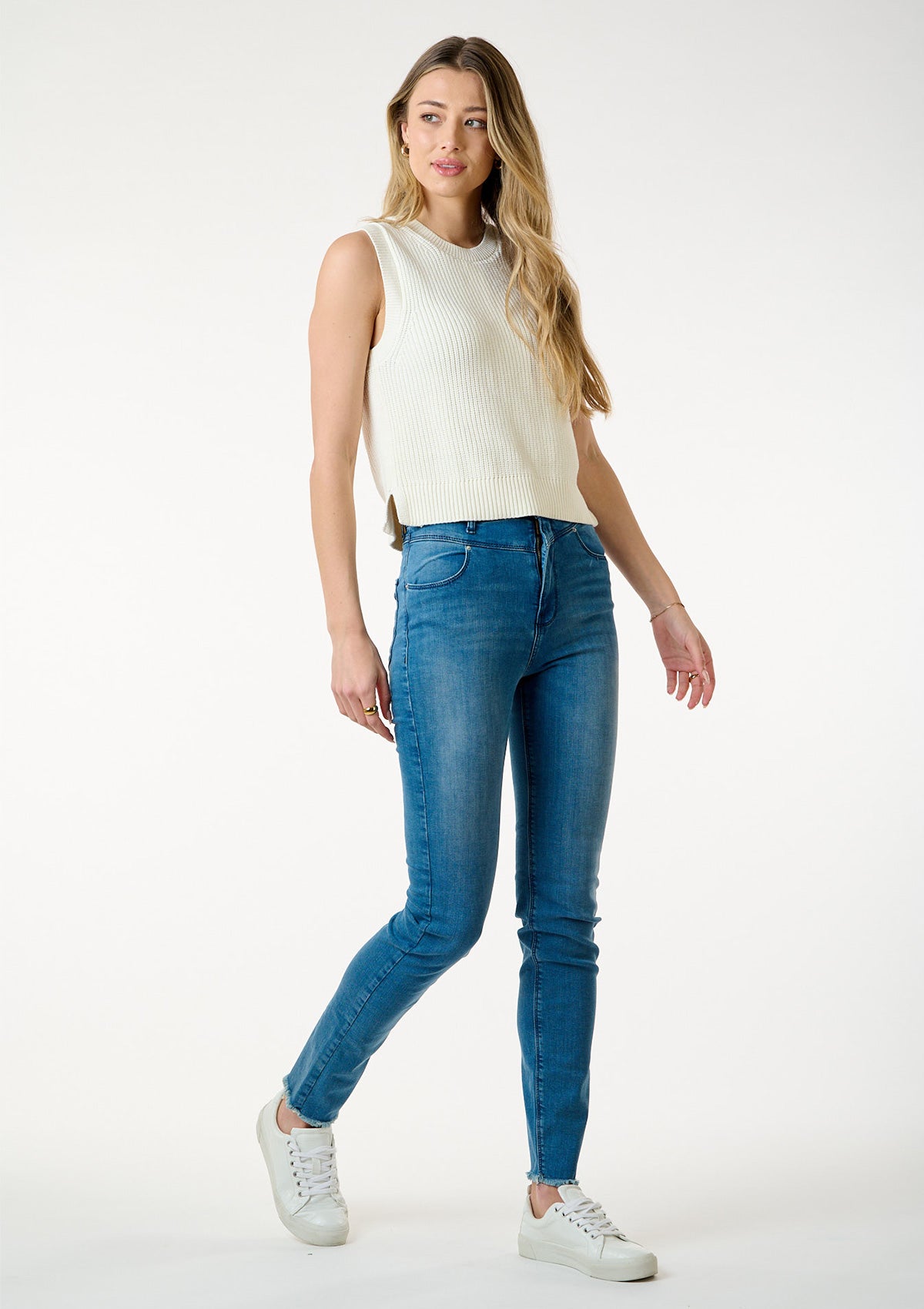 Arlin C Sania High Rise Slim Mum Jean