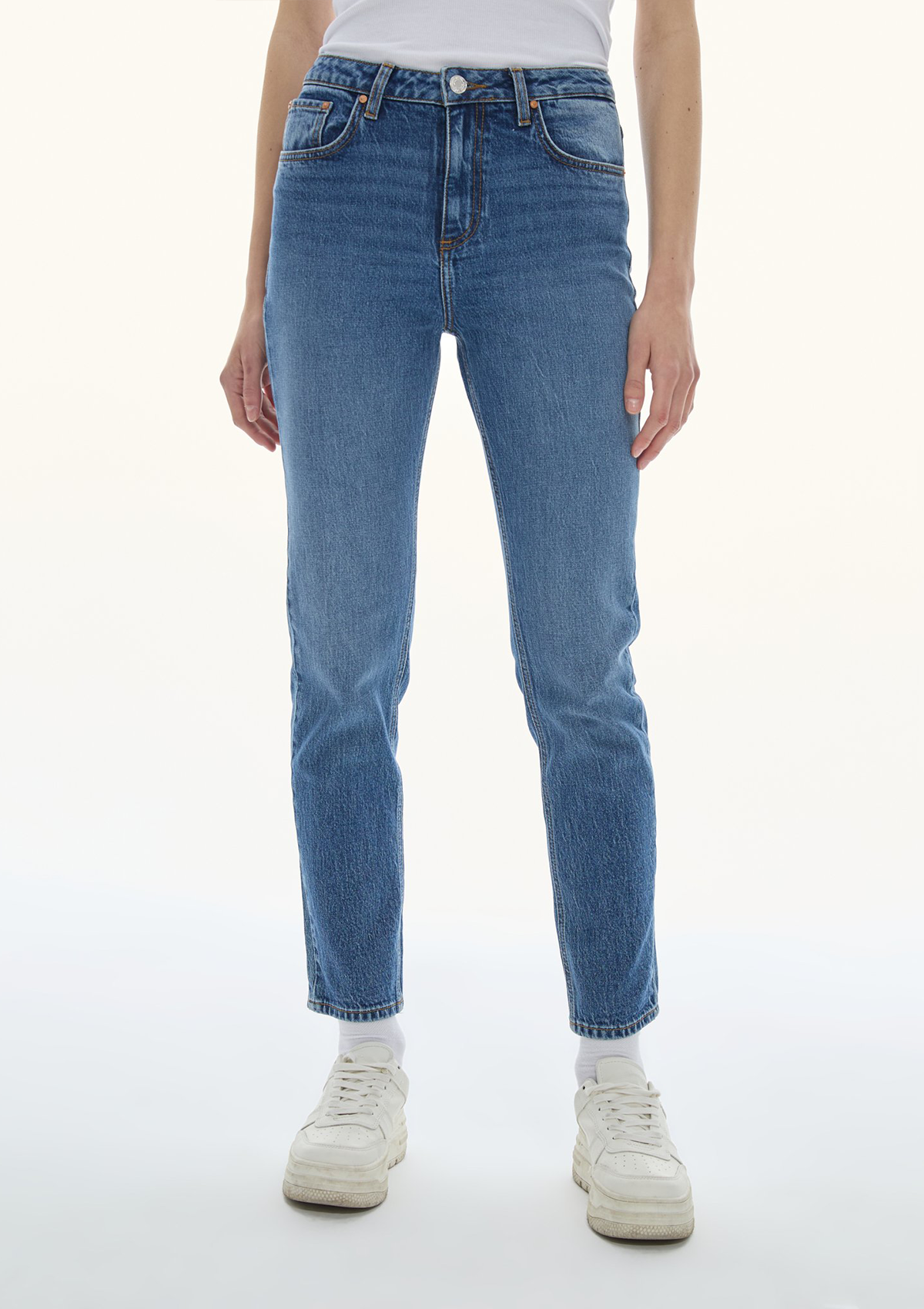 Ronna X Lavona High Rise Slim Jean