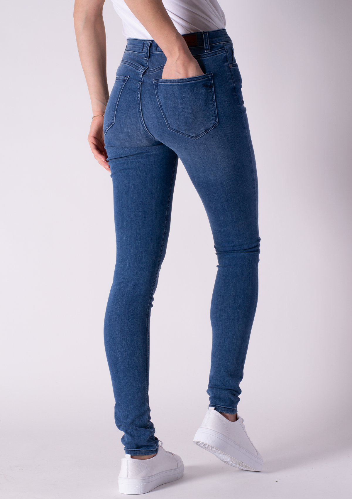 Tanya Sania High Rise Skinny Jean