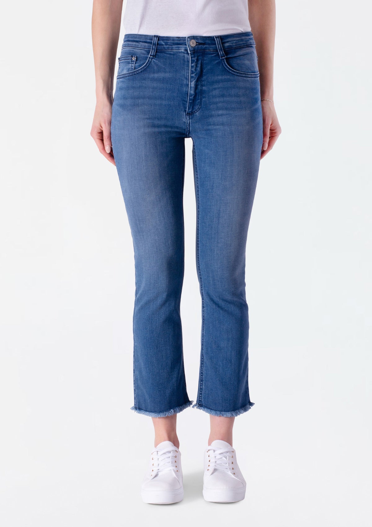 Lynda Sania High Rise Crop Jean
