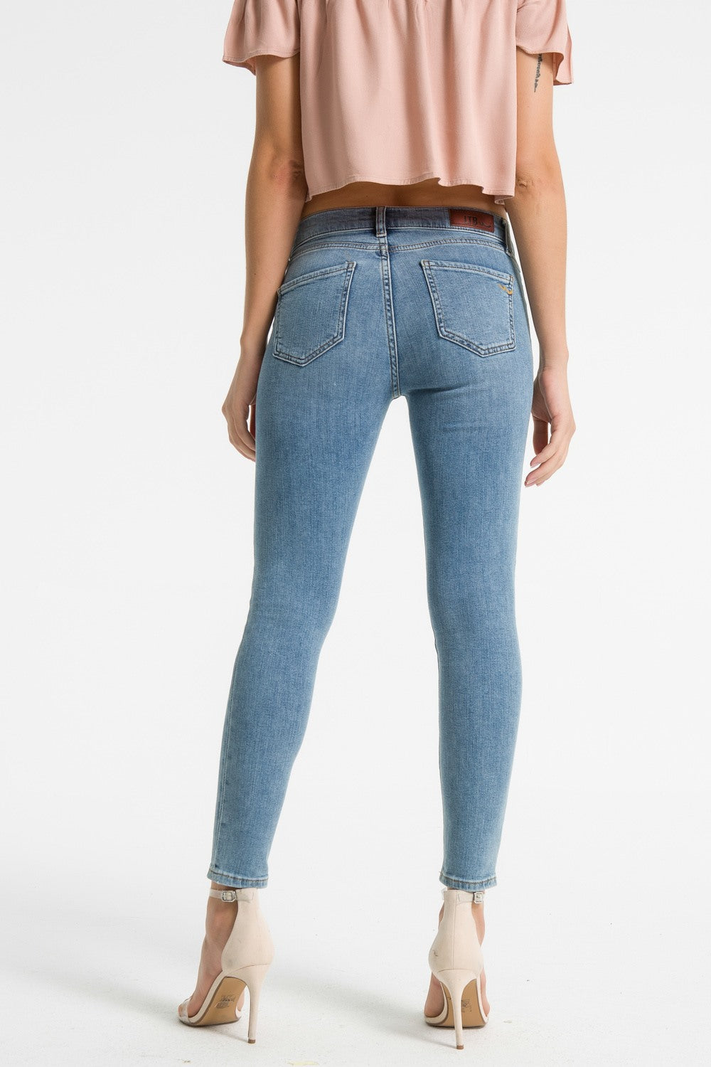 Lonia Larsson Mid Rise Skinny Jean