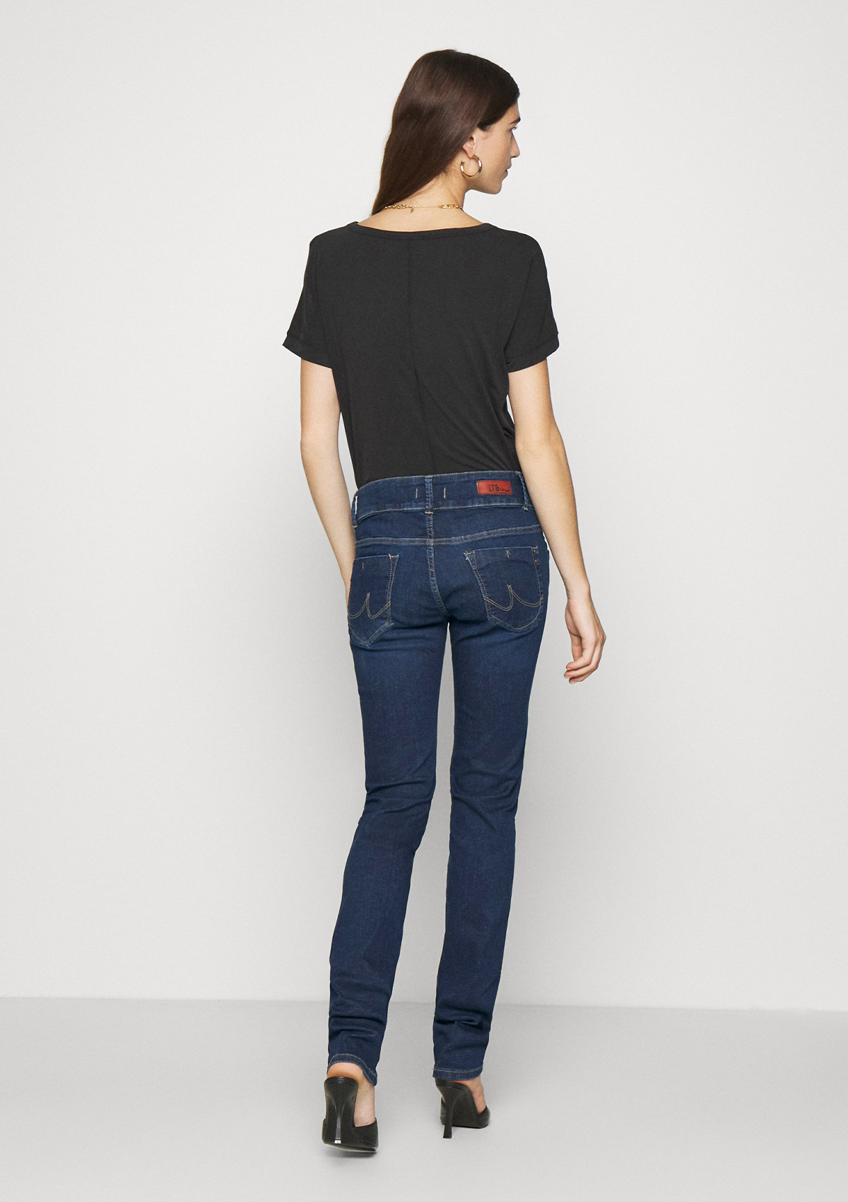 Molly Sian Low Rise Slim Jean