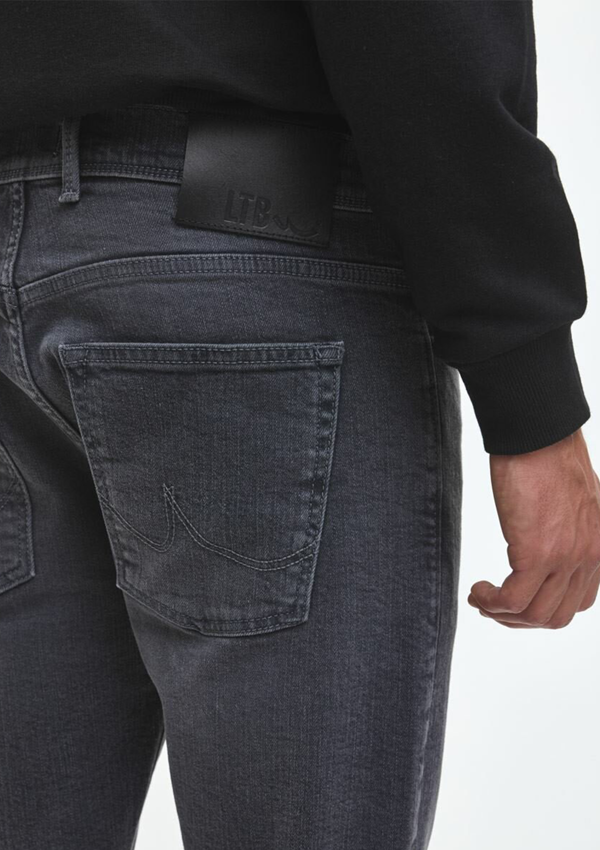 Deigo Grey Dark Wash Jean