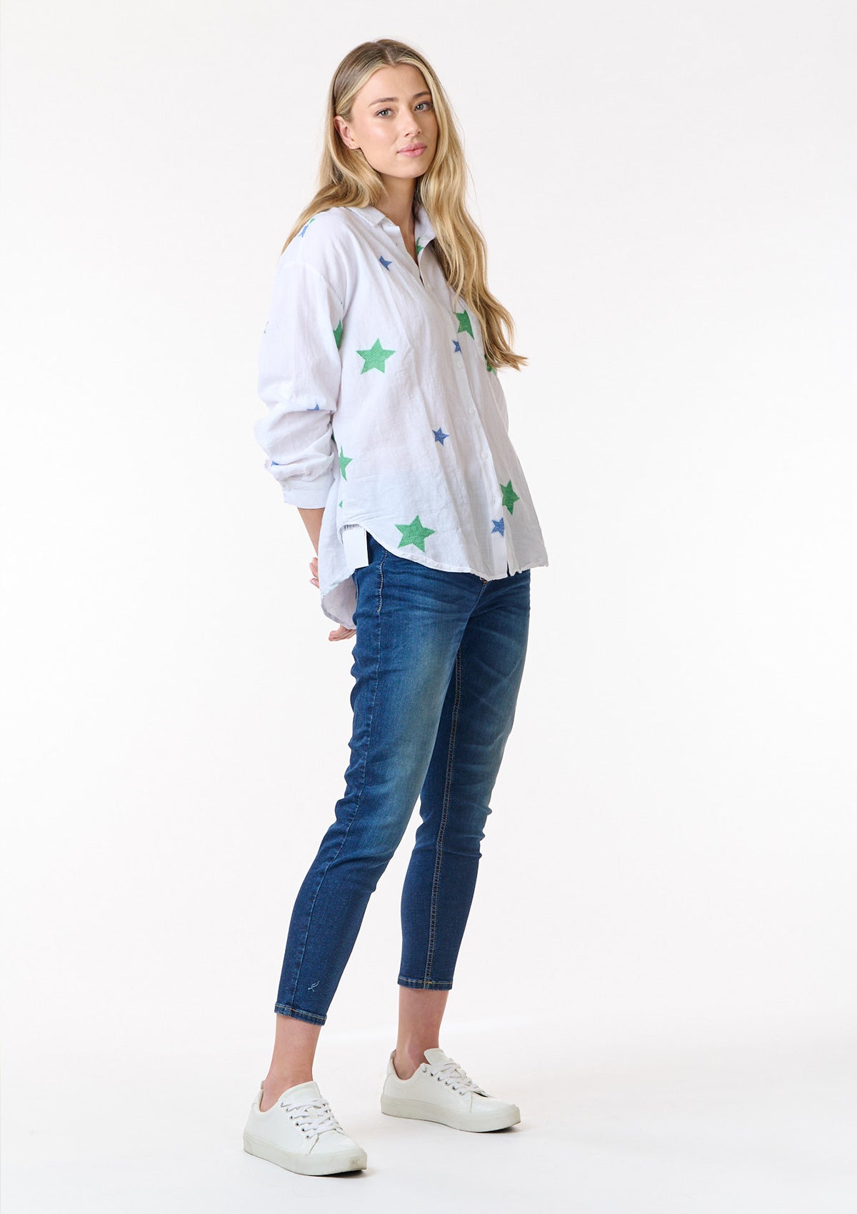 Eliana Lowri Undamaged Slim Boyfriend