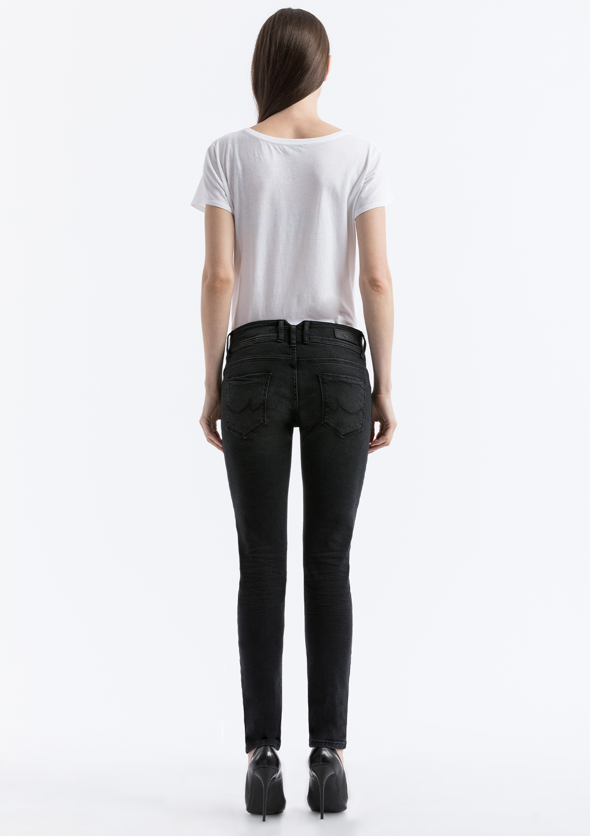 Georget Nella Low Rise Ankle Crop Jean