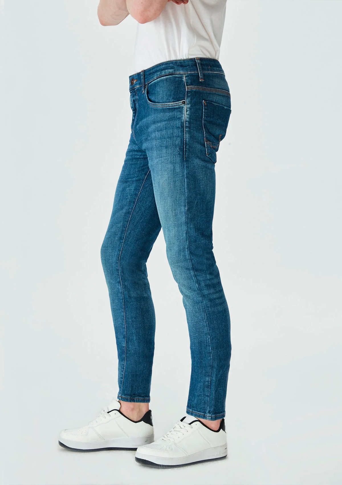 Joshua Randy X Low Rise Slim Jean