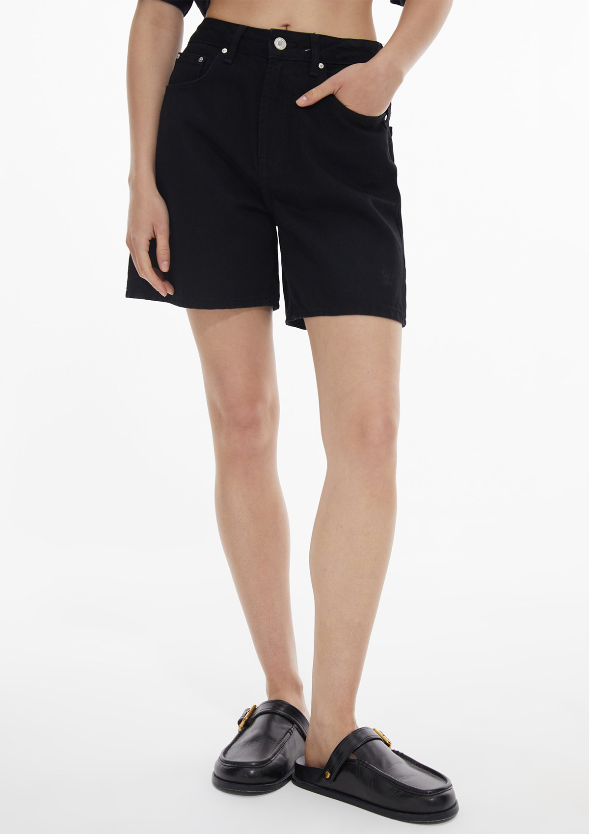 Lizzie Black Short