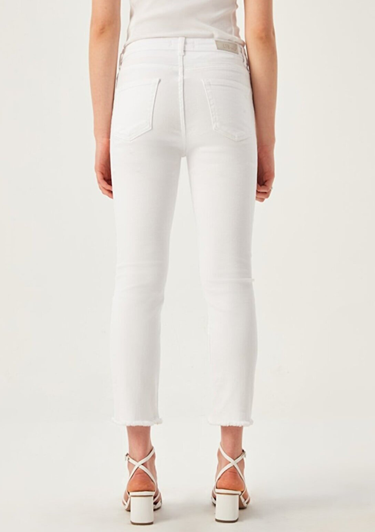 Lynda White Cropped Flare Jean