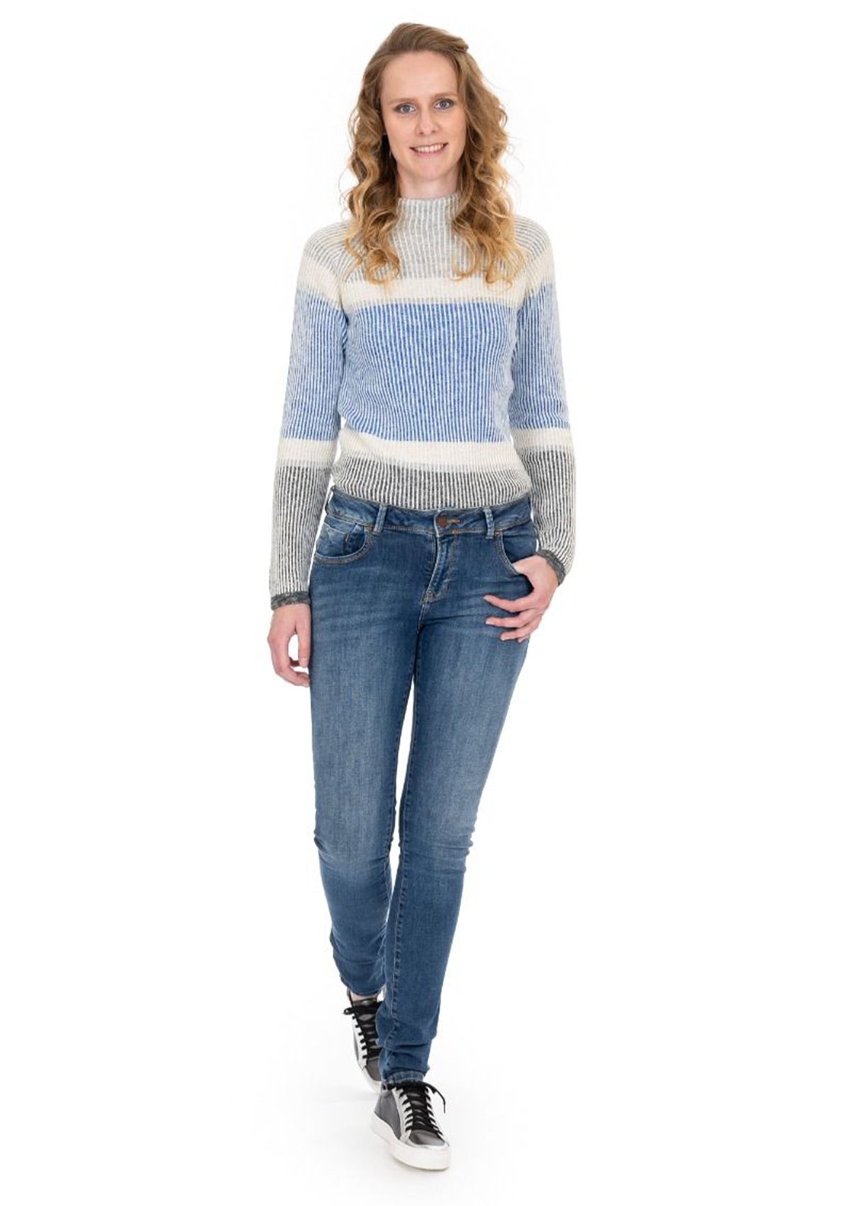 Maxime Gella Mid Rise Slim Jean