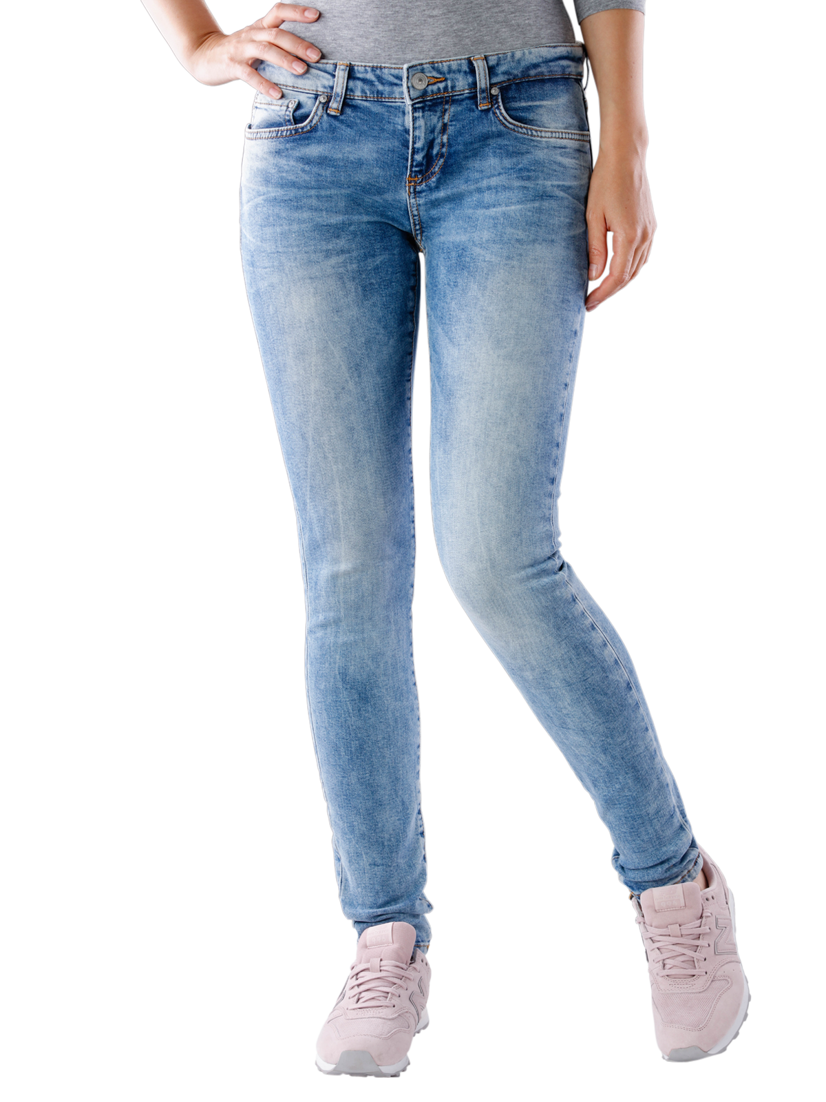 Clara Myra Low Rise Slim Jean